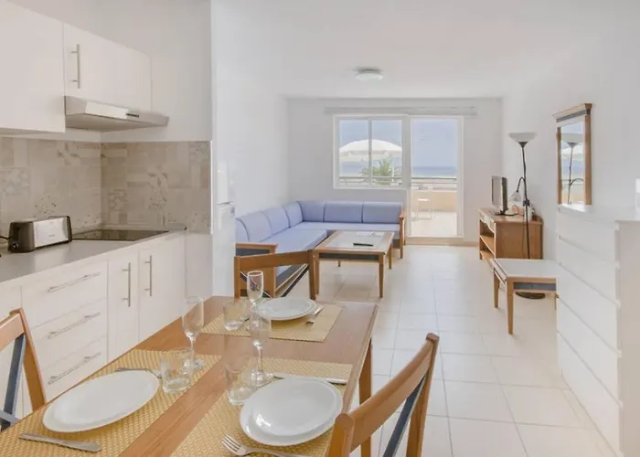 Terrazza E Vista Sull'oceano, Wi-fi, Piano 3, Piscina Sullo Stesso Piano, Aria Condizionata Apartman *