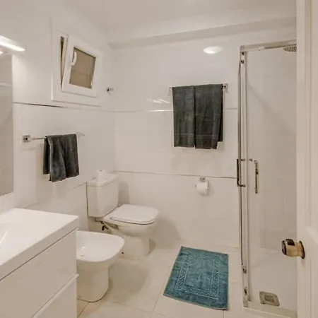 Terrazza E Vista Sull'oceano, Wi-fi, Piano 3, Piscina Sullo Stesso Piano, Aria Condizionata مورو ذيل خابلِ